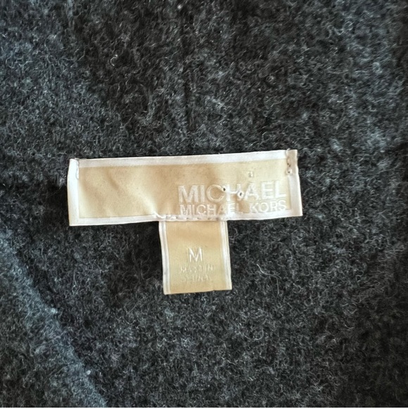 Michael Kors grey 100% wool buckle cardigan - Picture 10 of 11